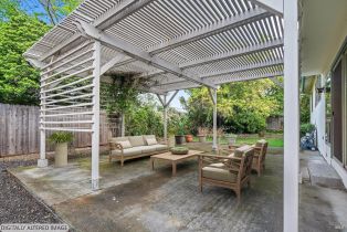 Single Family Residence,  Trellis lane, Petaluma, CA 94954 - 4