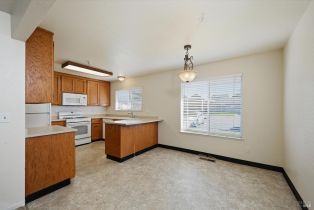 Condominium, 786 William Ct, Napa, CA  Napa, CA 94558