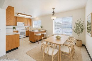 Condominium,  William court, Napa, CA 94558 - 2