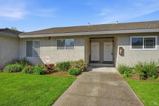 Condominium,  William court, Napa, CA 94558 - 24