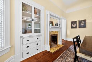 Residential Income, 531 1/2 Washington street, Petaluma, CA 94952 - 8