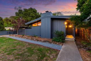 Single Family Residence,  Sunnyslope avenue, Petaluma, CA 94952 - 3