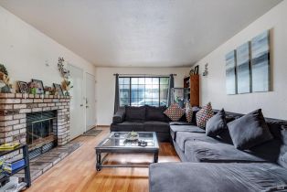 Residential Income,  Terry road, Santa Rosa, CA 95403 - 7