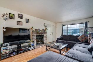 Residential Income,  Terry road, Santa Rosa, CA 95403 - 8