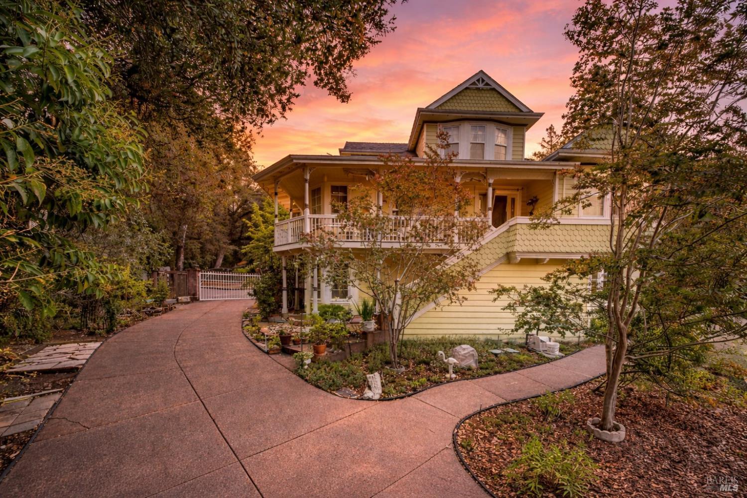 Single Family Residence, Heidi lane, Cloverdale, CA 95425 - 1
