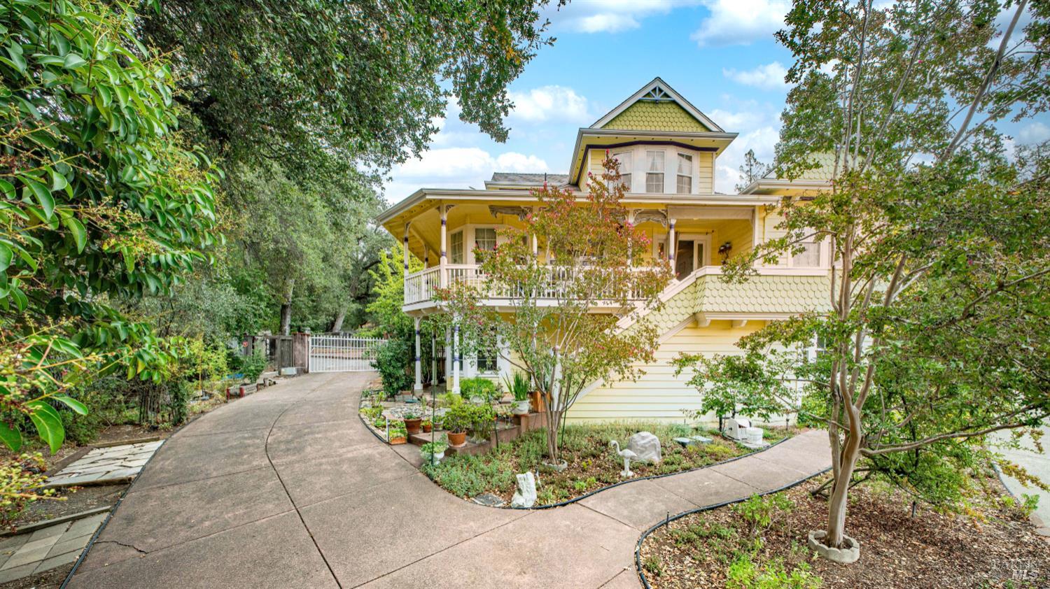 Single Family Residence, Heidi lane, Cloverdale, CA 95425 - 1