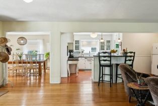 Single Family Residence,  Powell avenue, Healdsburg, CA 95448 - 9
