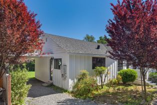 Single Family Residence,  Laurel lane, Healdsburg, CA 95448 - 3