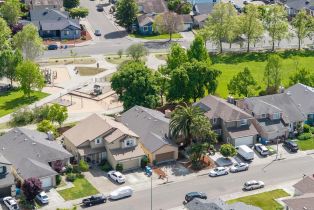 Single Family Residence,  Barndance lane, Santa Rosa, CA 95407 - 36