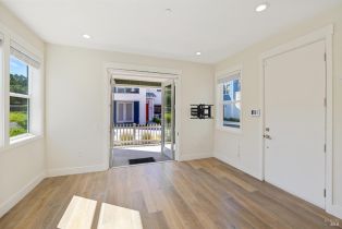 Condominium,  Franz Kafka avenue, Santa Rosa, CA 95404 - 5