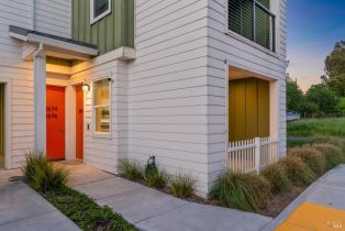 Condominium,  Franz Kafka avenue, Santa Rosa, CA 95404 - 2