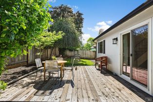 Single Family Residence,  Garden court, Petaluma, CA 94954 - 10