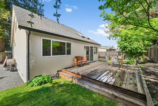 Single Family Residence,  Garden court, Petaluma, CA 94954 - 38
