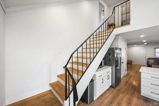 Single Family Residence,  Garden court, Petaluma, CA 94954 - 30