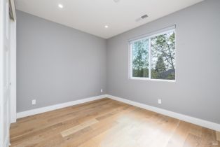 Single Family Residence,  San Ramon way, Santa Rosa, CA 95409 - 27