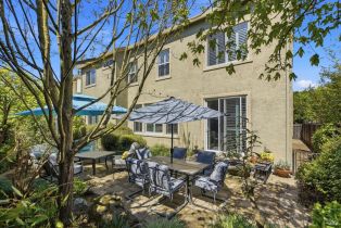 Single Family Residence,  Pinot Noir way, Windsor, CA 95492 - 5