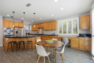 Single Family Residence,  Pinot Noir way, Windsor, CA 95492 - 12