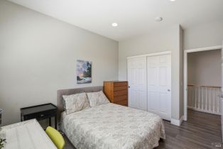 Single Family Residence,  Pinot Noir way, Windsor, CA 95492 - 32