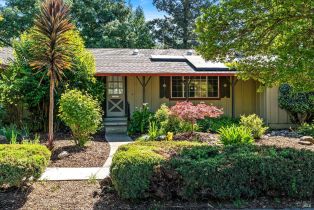 Single Family Residence, 2608 W Pueblo Ave, Napa, CA  Napa, CA 94558