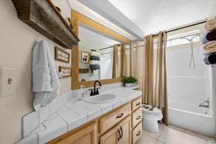 Single Family Residence,  Circle Oaks drive, Napa, CA 94558 - 29