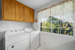 Single Family Residence,  Circle Oaks drive, Napa, CA 94558 - 41