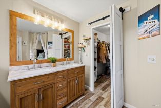 Single Family Residence,  Circle Oaks drive, Napa, CA 94558 - 36