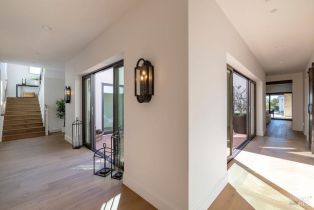 Single Family Residence,  Parker Hill road, Santa Rosa, CA 95404 - 9