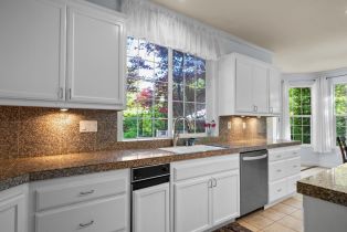 Single Family Residence,  Livingstone place, Santa Rosa, CA 95405 - 23