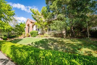 Single Family Residence,  Livingstone place, Santa Rosa, CA 95405 - 5