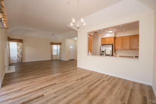 Single Family Residence,  Tommy Dorsey court, Windsor, CA 95492 - 11