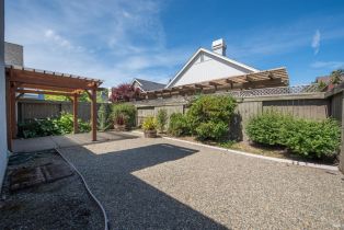 Single Family Residence,  Tommy Dorsey court, Windsor, CA 95492 - 26