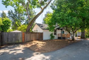 Single Family Residence,  Fair Oaks court, Santa Rosa, CA 95404 - 6