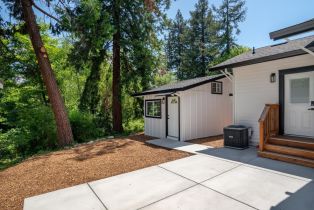 Single Family Residence,  Fair Oaks court, Santa Rosa, CA 95404 - 28