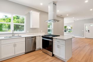 Single Family Residence,  Fair Oaks court, Santa Rosa, CA 95404 - 10