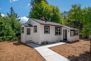 Single Family Residence,  Fair Oaks court, Santa Rosa, CA 95404 - 23