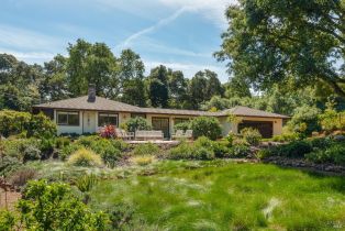 Single Family Residence,  Agua Caliente road, Sonoma, CA 95476 - 4
