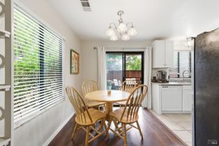 Condominium,  7th street, Sonoma, CA 95476 - 12