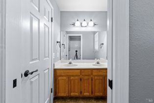 Single Family Residence,  Howard drive, Windsor, CA 95492 - 27