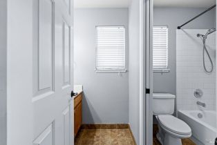 Single Family Residence,  Howard drive, Windsor, CA 95492 - 26