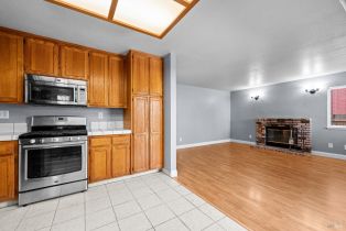Single Family Residence,  Howard drive, Windsor, CA 95492 - 17