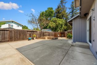 Single Family Residence,  Howard drive, Windsor, CA 95492 - 39