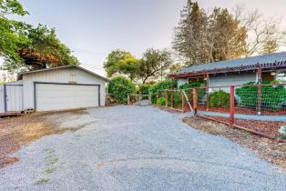 Single Family Residence,  Laguna road, Santa Rosa, CA 95401 - 10