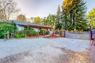 Single Family Residence,  Laguna road, Santa Rosa, CA 95401 - 5