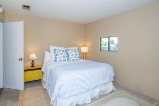 Single Family Residence,  Avenida De Las Brisas street, Santa Rosa, CA 95405 - 46