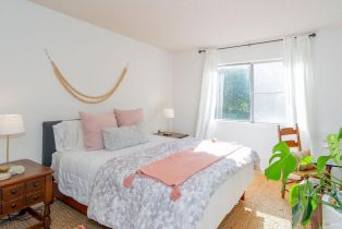 Single Family Residence,  Avenida De Las Brisas street, Santa Rosa, CA 95405 - 56