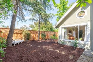 Single Family Residence,  Avenida De Las Brisas street, Santa Rosa, CA 95405 - 15