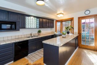 Single Family Residence,  Avenida De Las Brisas street, Santa Rosa, CA 95405 - 3