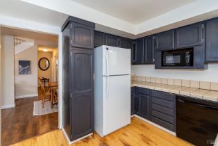 Single Family Residence,  Avenida De Las Brisas street, Santa Rosa, CA 95405 - 23