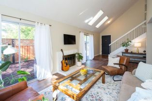 Single Family Residence,  Avenida De Las Brisas street, Santa Rosa, CA 95405 - 32