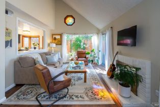 Single Family Residence,  Avenida De Las Brisas street, Santa Rosa, CA 95405 - 28